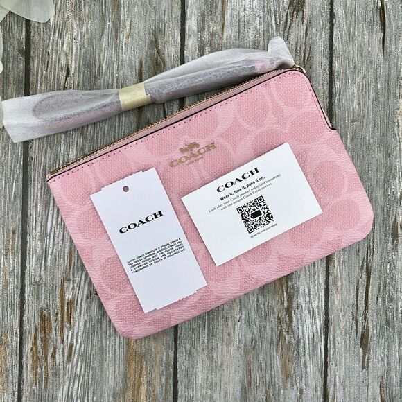 Corner Limited Zip Wristlet In Signature Canvas Powder Pink Wallet Bag Purse - Picture 6 of 7